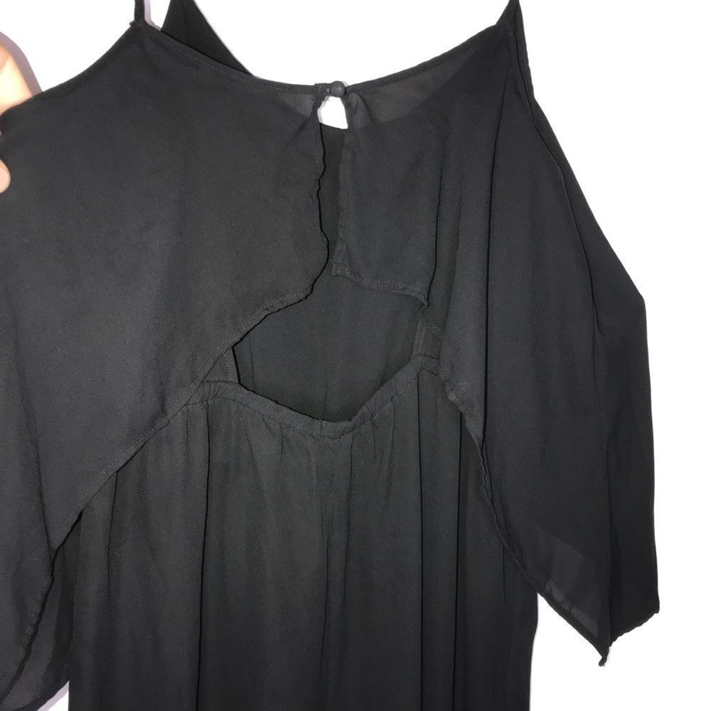 Forever 21 black romper size Large